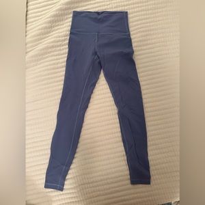 Lululemon Wunder Train 28” Legging